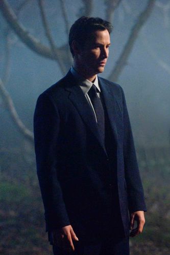 3D293B3B4E Day the Earth Stood Still   Review