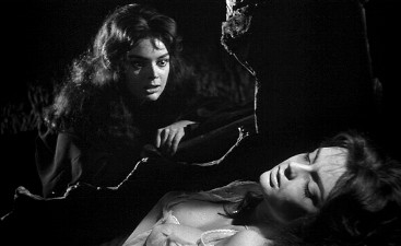 Black Sunday (1960) Barbara Steele in dual roles The Vampire and the Virgin: Barbara Steele confronts herself.
