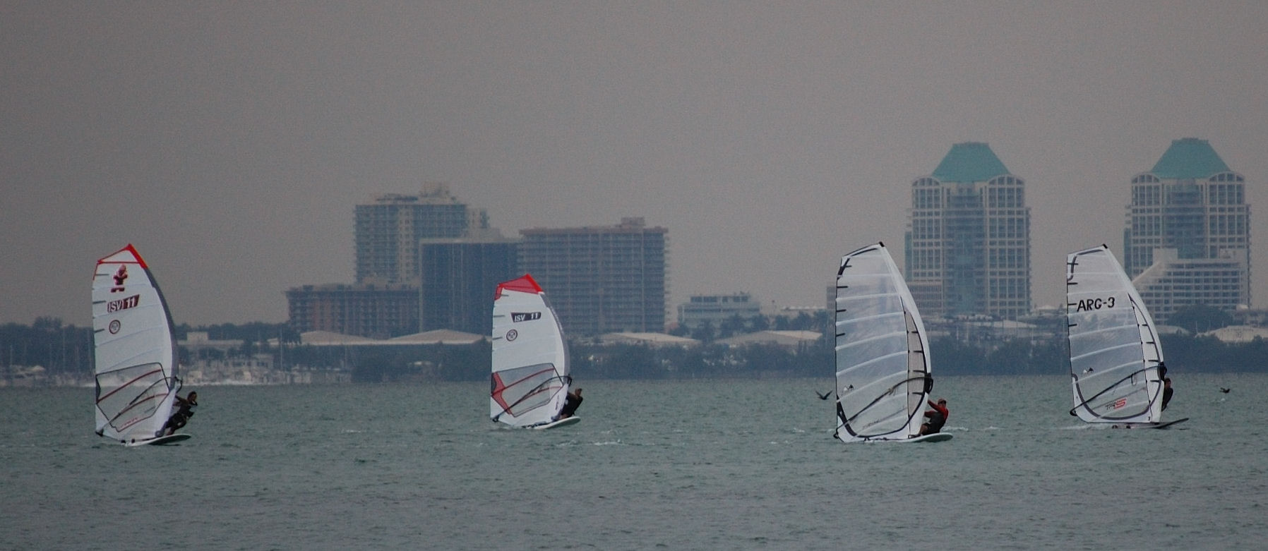 http://photos.bravenet.com/320/350/661/0/A3F76FF0A3.jpg