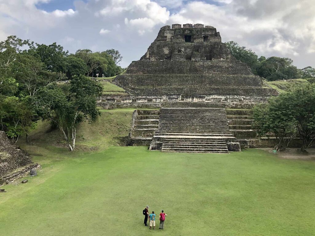 Xunantunich Mayan Ruins With Lunch