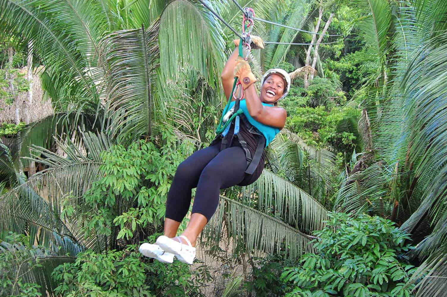 Tags miamiinternationalairportamericanairlinesterminal ATV