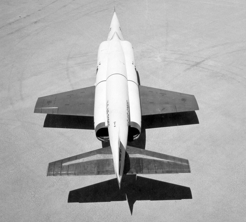 Douglas X-3 Stilleto - Forward